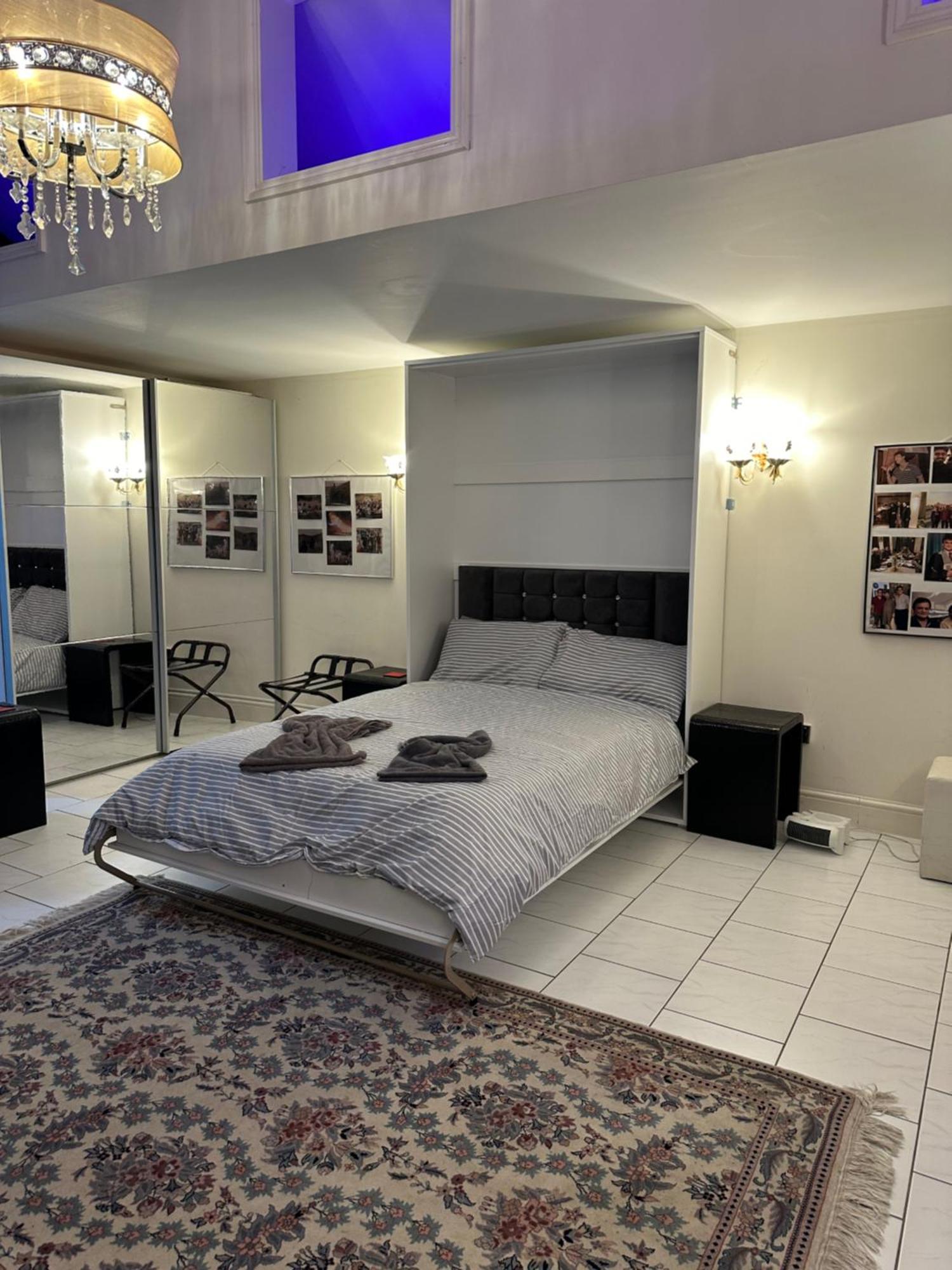 Amazing Gantshill Studio Annexe & Free Parking Redbridge Ngoại thất bức ảnh